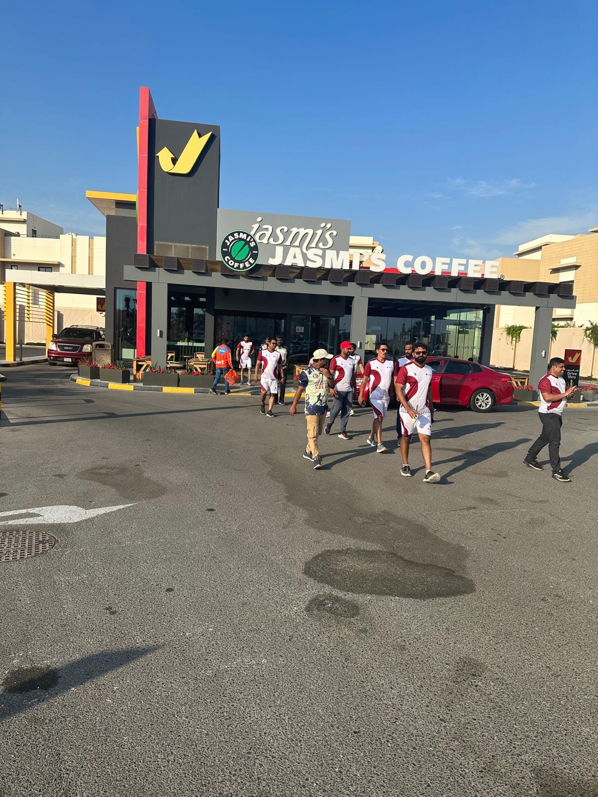 ACME marathon relay team walking together near Jasmi's 2024